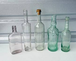 124 VintageGlassBottles
