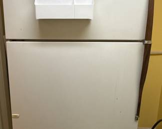 Whirlpool Refrigerator 