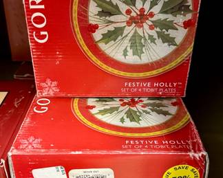 Gorham Festive Holiday Tidbit Plates