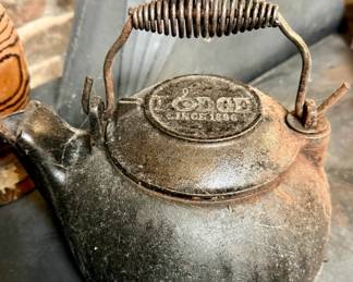 Lodge Kettle
