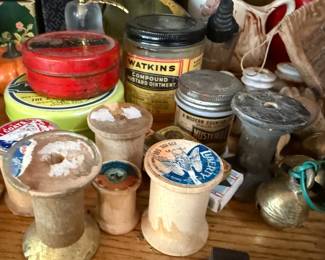 Vintage Sewing Notions 