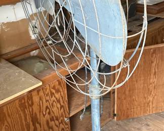 Oscillating Pedestal Fan