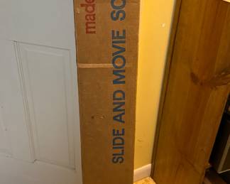 Da-Lite Slide and Movie Screen