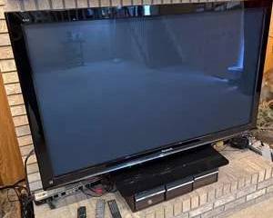 2010 Panasonic Viera TC-P65S1 65" Plasma HDTV
Time left: 1