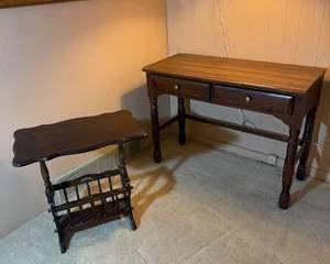 Classic Wooden Console Table and Magazine Rack