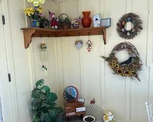 Assorted Decorative Home Accents and Wall Hangings