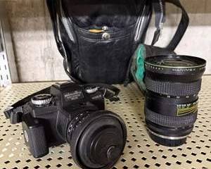 Minolta 110 Zoom SLR Mark II Camera with Hanimex 28-85mm Lens and Carrying Case
