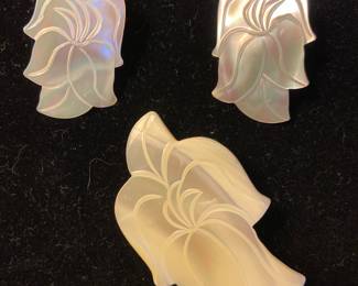 Mother of Pearl earrings and brooch
