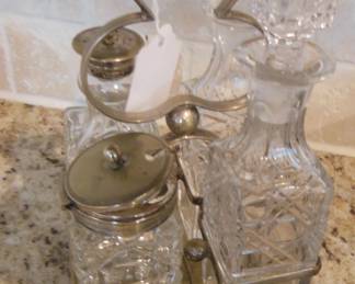 set complete condiment server