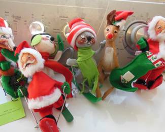 Annalee, Christmas dolls