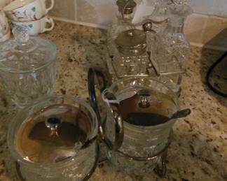 jam jars with serving base