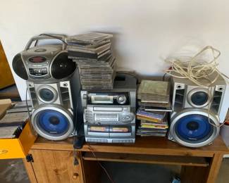 Aiwa CD And Cassette Stereo With Cd Collection And More