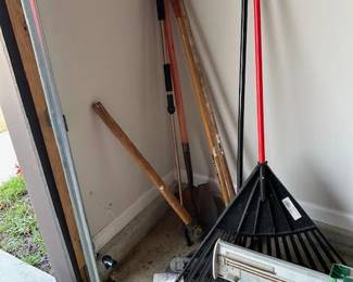 Yard tools