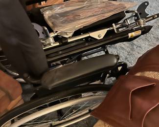 WHEEL CHAIR