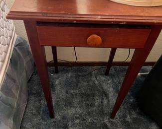 SINGLE DRAWER SIDE TABLE