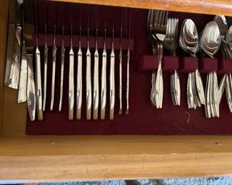 FLATWARE