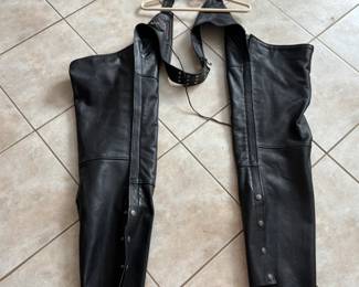 men’s leather chaps