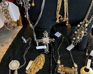 Necklaces, Lenox, Stone jewelry