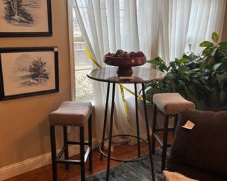 Framed Art, Bistro table/stools