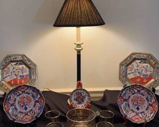 4 VARIOUS ASIAN PLATES BY ANDREA BY SADEK, SMALL HANDPAINTED IMARI BOWL,HOLLYWOOD REGENCY STYLE BARW