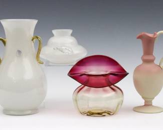 4 pc Art Glass Tableware