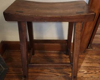 Qty 2 counter height stools