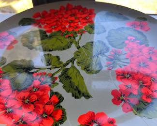 Very old plastic trays all around 