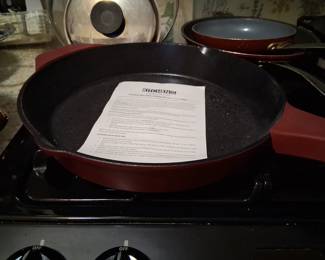 Kitchen HQ Ceramic coated cast iron skillet...brand new