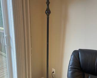 Traditional Style Torchiere Floor Lamp