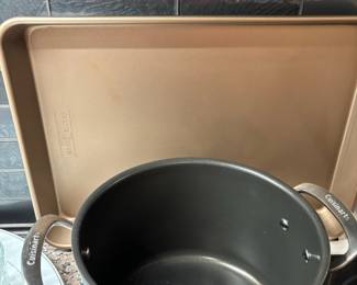 Cuisinart Nonstick Hard-Anodized Stockpot