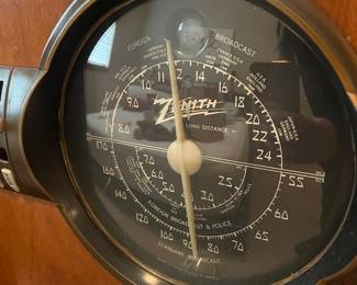 1939 Zenith 7S363 Console Tube Radio