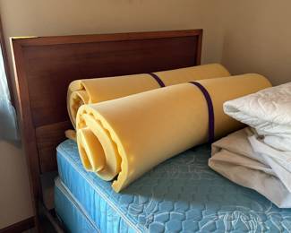 There are a pair of these twin beds