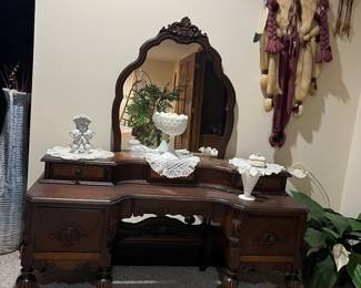 Vanity,
Dream catcher