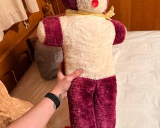 Vintage Carnival Superior Bear