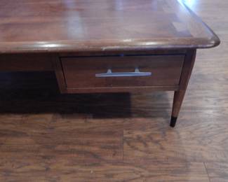 MCM Lane Acclaim Coffee Table