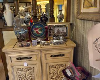 Country French Server.  Top Opens.  Great storage