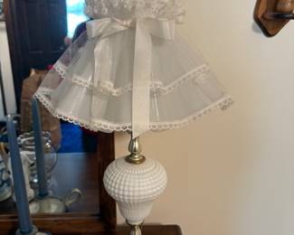 Hobnail lamp (2)