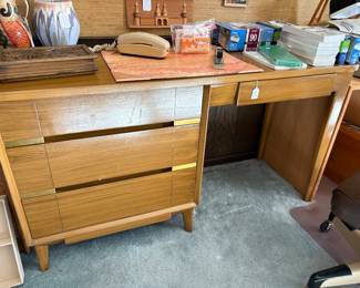 Mid Century modern desk