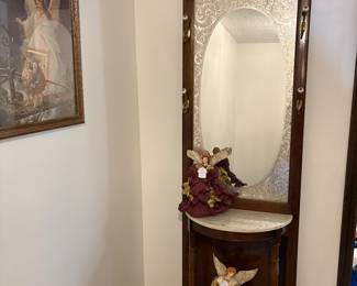 Hall Tree with Etched glass
