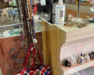 Jewelry Necklaces, Purse
