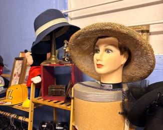 Ladies hats, Mannequin Heads 