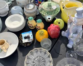 Salt and pepper shakers