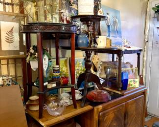 Beautiful selection of furniture, art, pottery, glass and much more.