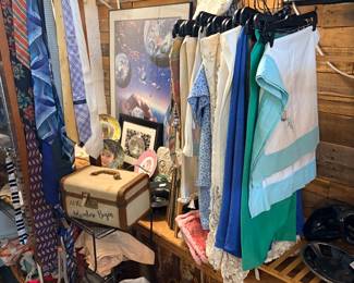 Table runners and tablecloth