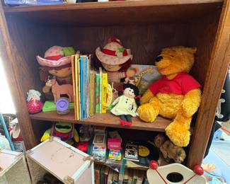 Strawberry shortcake Dolls, plush pooh bear 