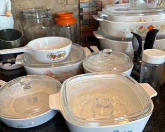 Corning ware covered dishes and bake ware