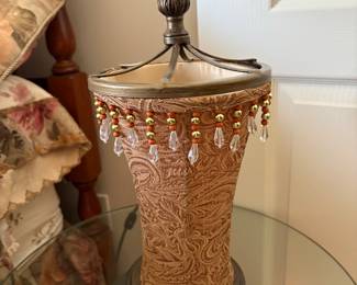 Taditional torchiere-style accent table lamp.