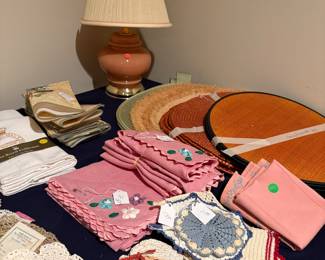 More vintage doilies, crewel napkins and tableclothes, placemats