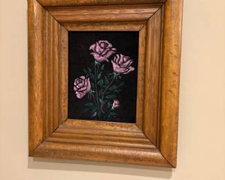 Love these Amethyst framed roses.