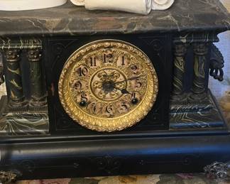 Antique Mantle Clock